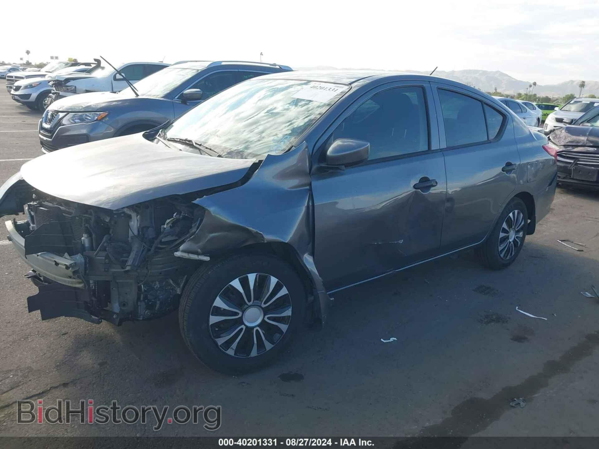 2018 NISSAN VERSA - VIN: 3N1CN7AP0JL801005 - Фото 2