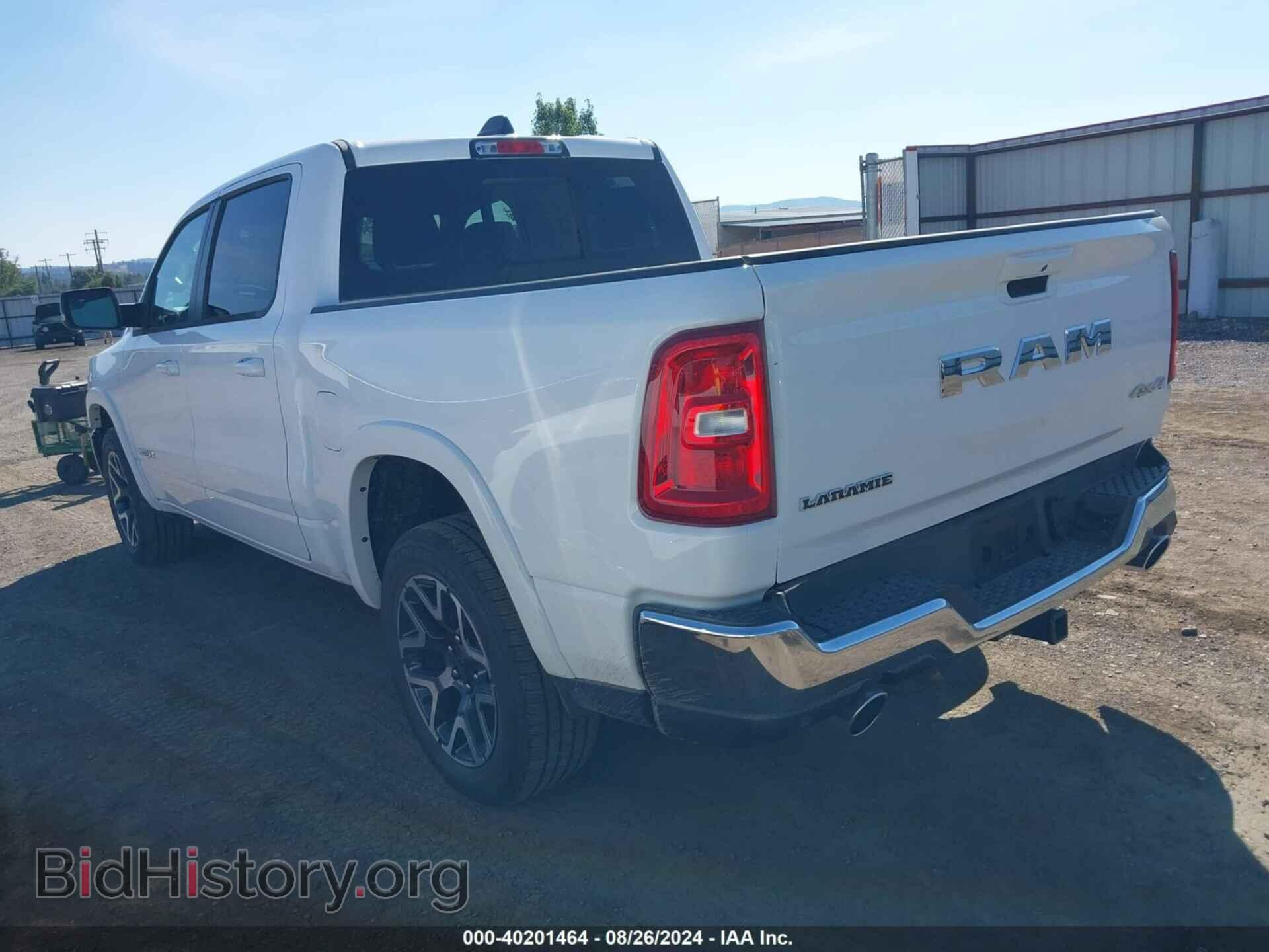 2025 RAM 1500 - VIN: 1C6SRFJP7SN562889 - Фото 3