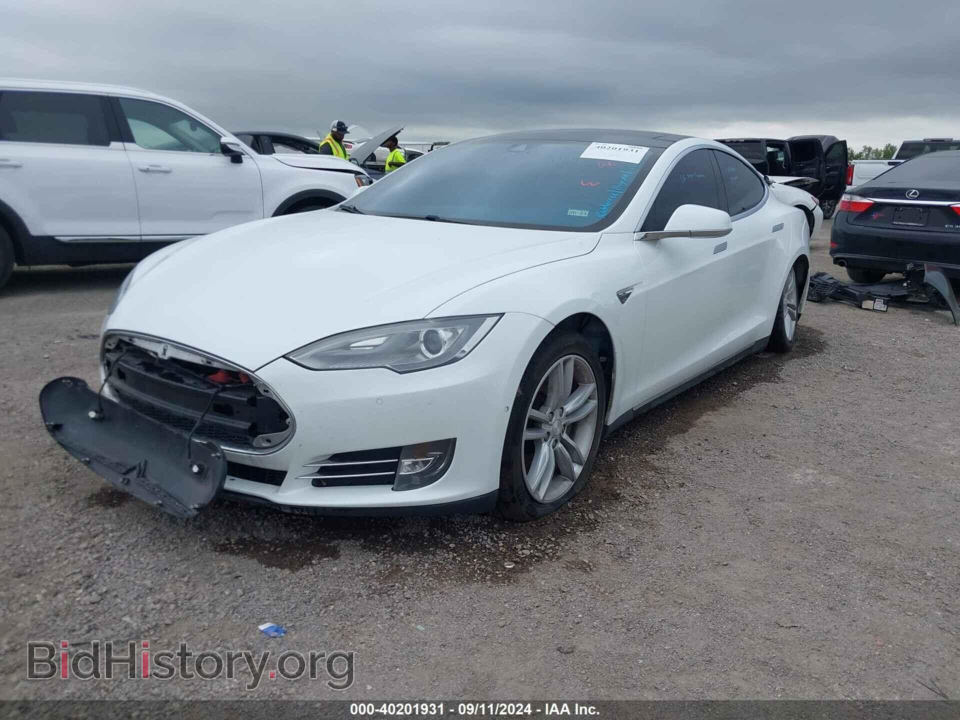 2015 TESLA MODEL S - VIN: 5YJSA1H25FFP74451 - Фото 2
