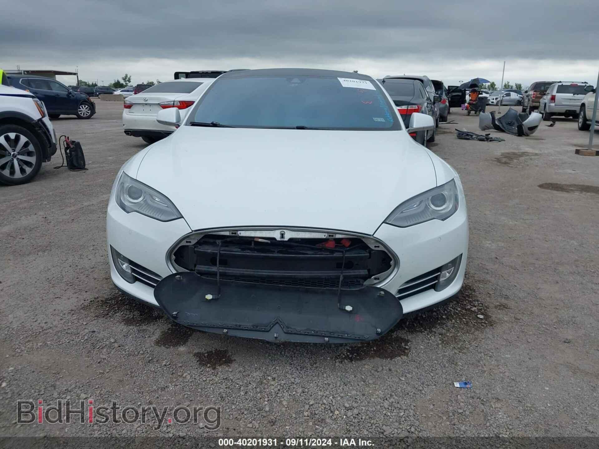 2015 TESLA MODEL S - VIN: 5YJSA1H25FFP74451 - Фото 12