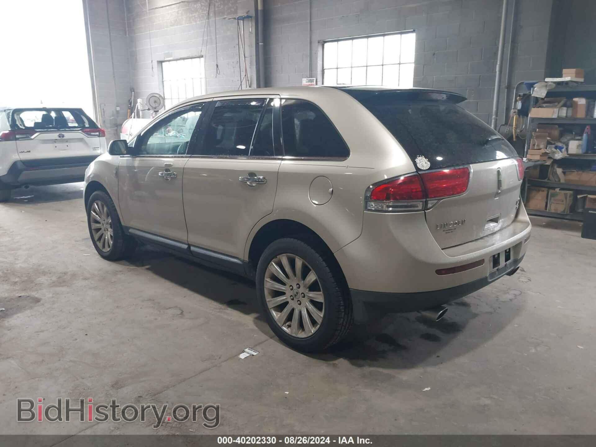 2011 LINCOLN MKX - VIN: 2LMDJ8JK0BBJ31721 - Фото 3