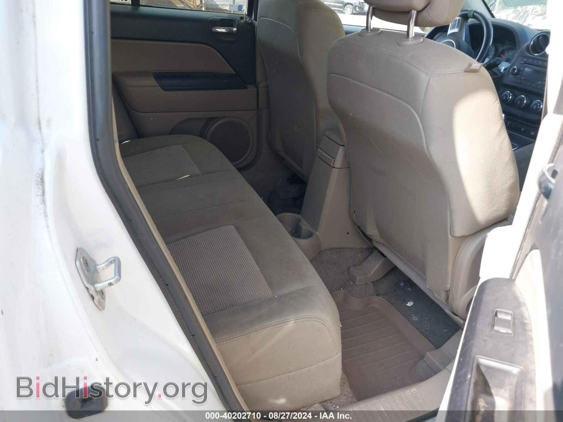 2011 JEEP COMPASS - VIN: 1J4NT1FA5BD239598 - Фото 8