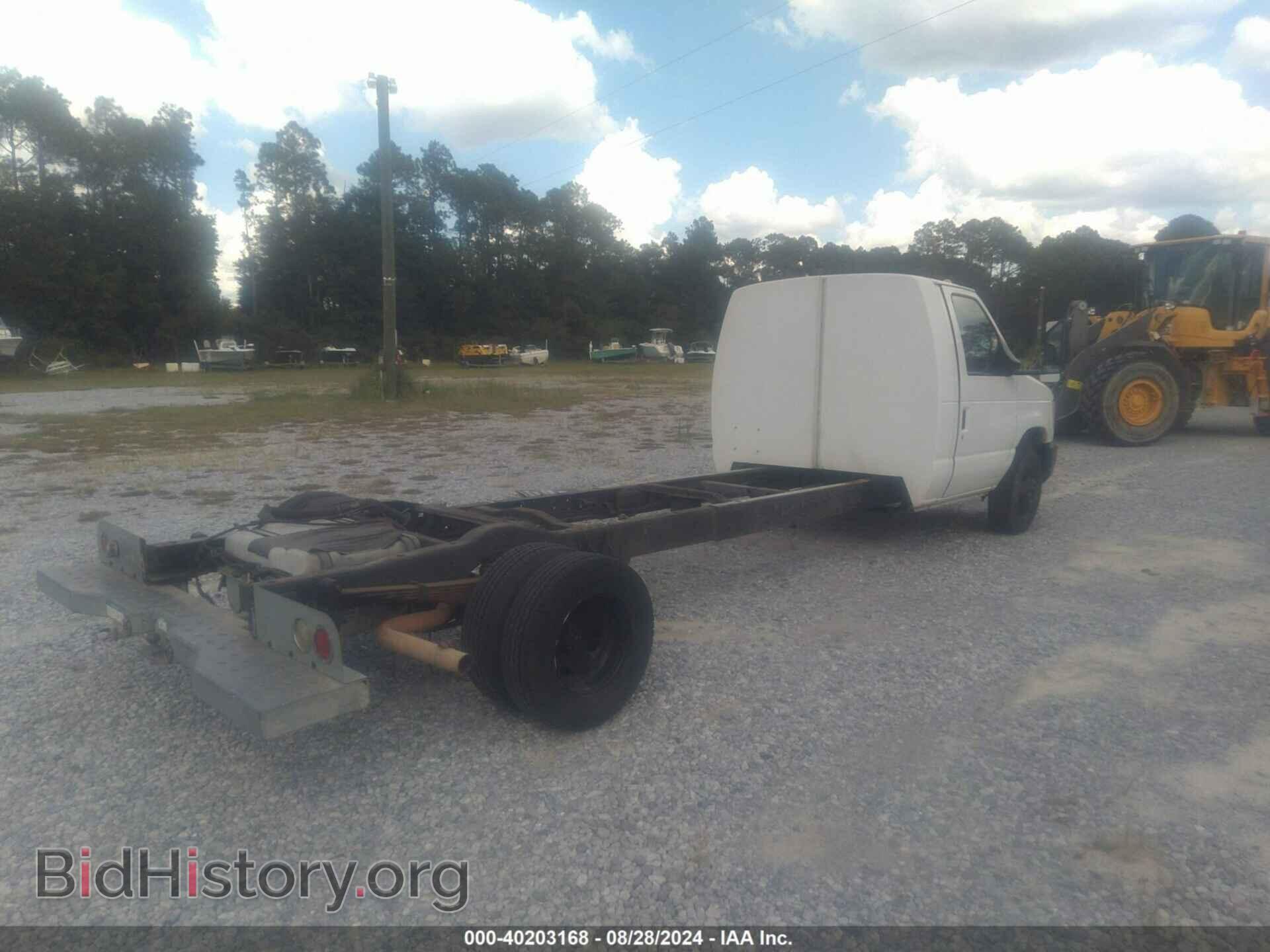 2011 FORD E-450 CUTAWAY - VIN: 1FDXE4FS5BDB16964 - Photo 4