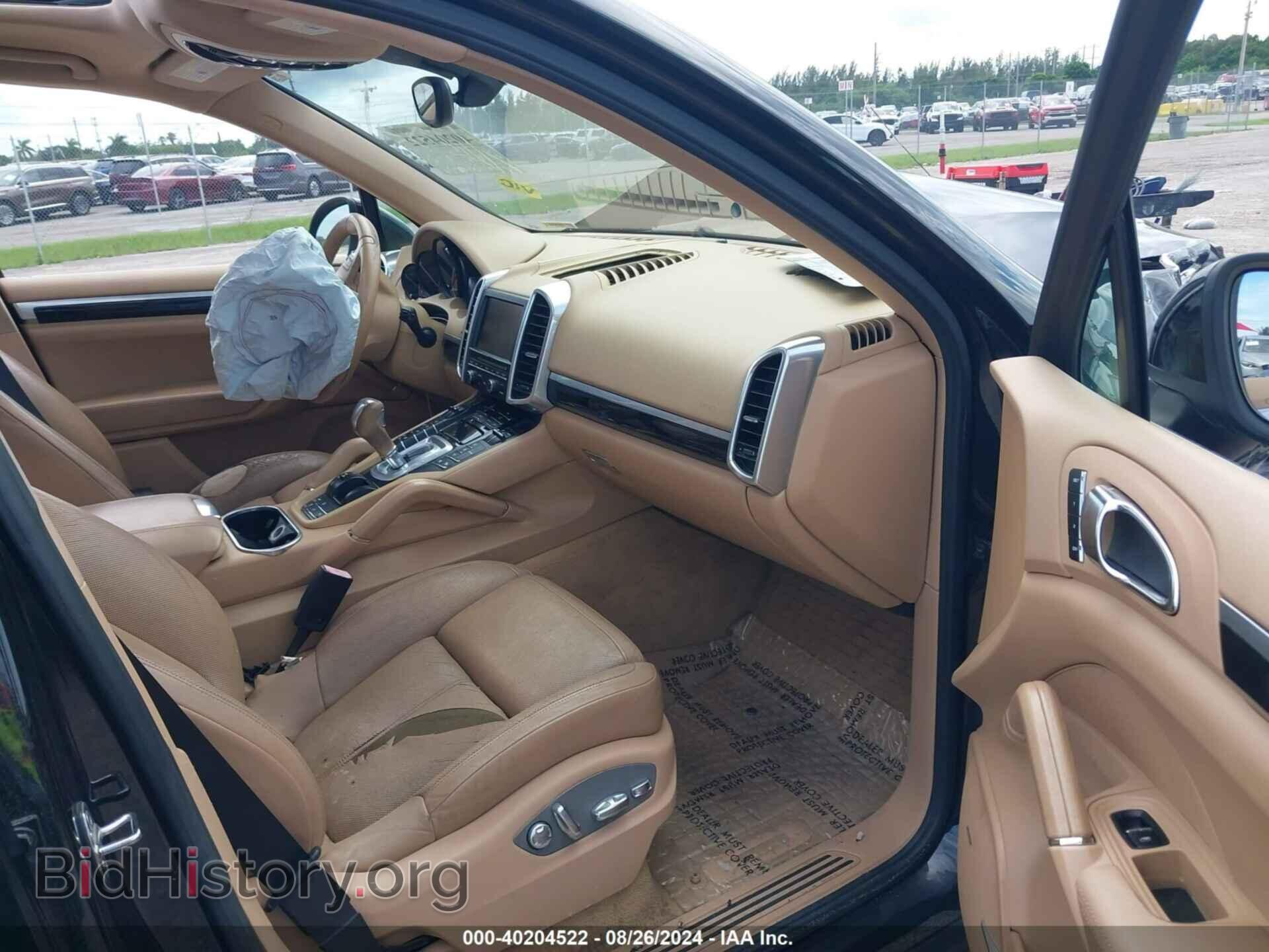2011 PORSCHE CAYENNE - VIN: WP1AA2A27BLA08626 - Photo 5