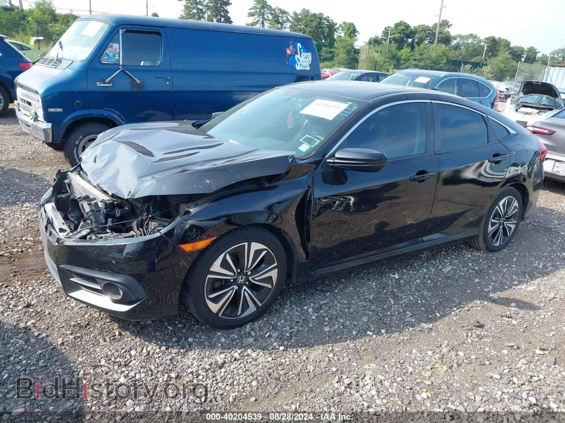 2017 HONDA CIVIC - VIN: 2HGFC1F72HH654082 - Фото 2