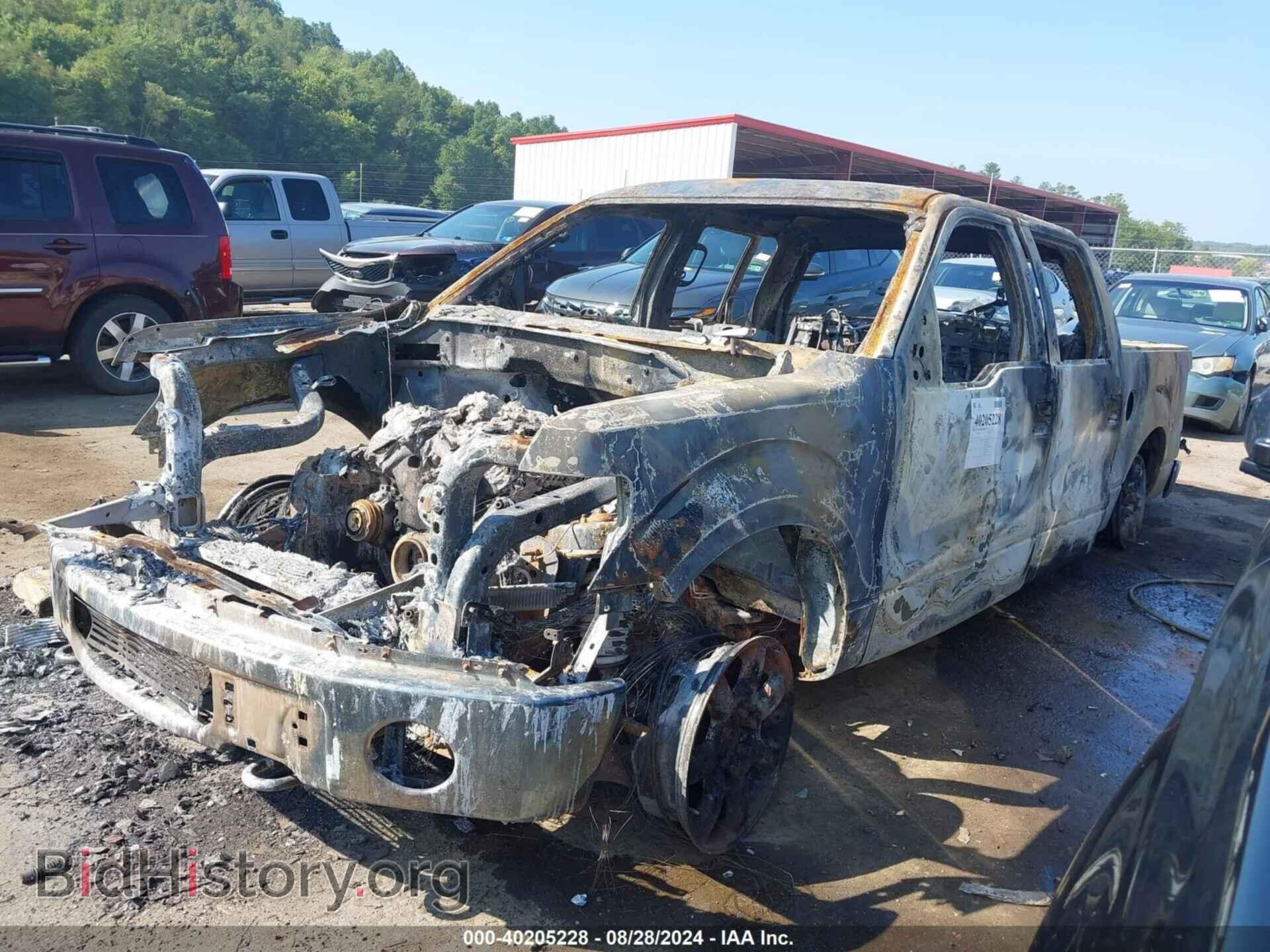 2011 FORD F-150 - VIN: 1FTFW1ET3BFA92268 - Фото 2
