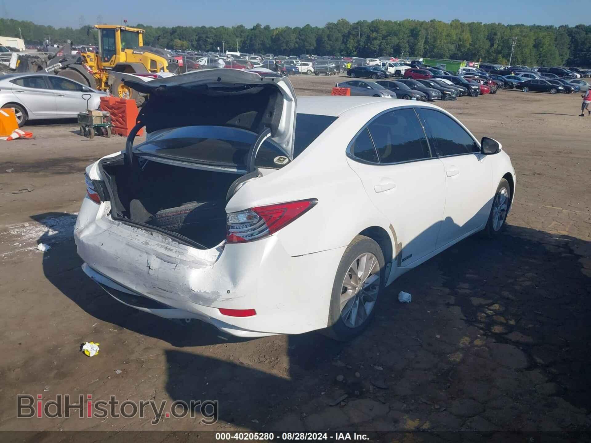 2014 LEXUS ES 300H - VIN: JTHBW1GG4E2070837 - Фото 4