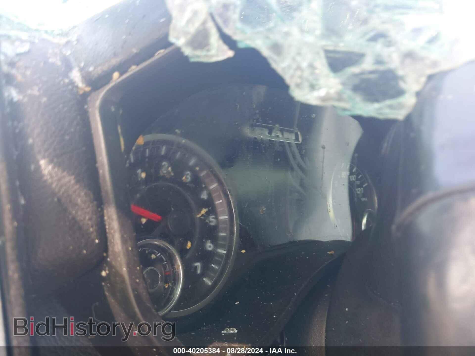 2019 RAM 1500 - VIN: 1C6SRFFT7KN557598 - Фото 7