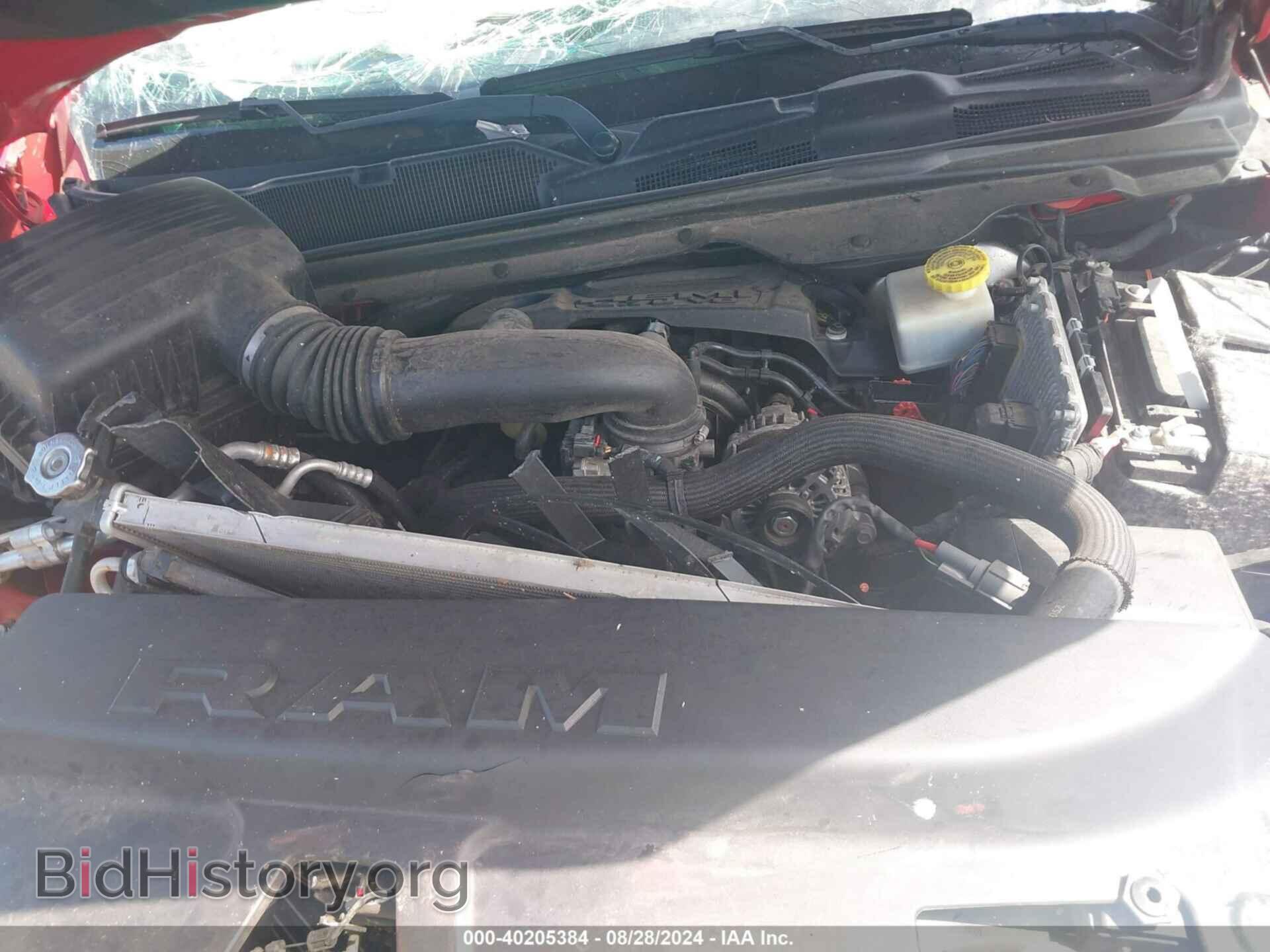 2019 RAM 1500 - VIN: 1C6SRFFT7KN557598 - Фото 10