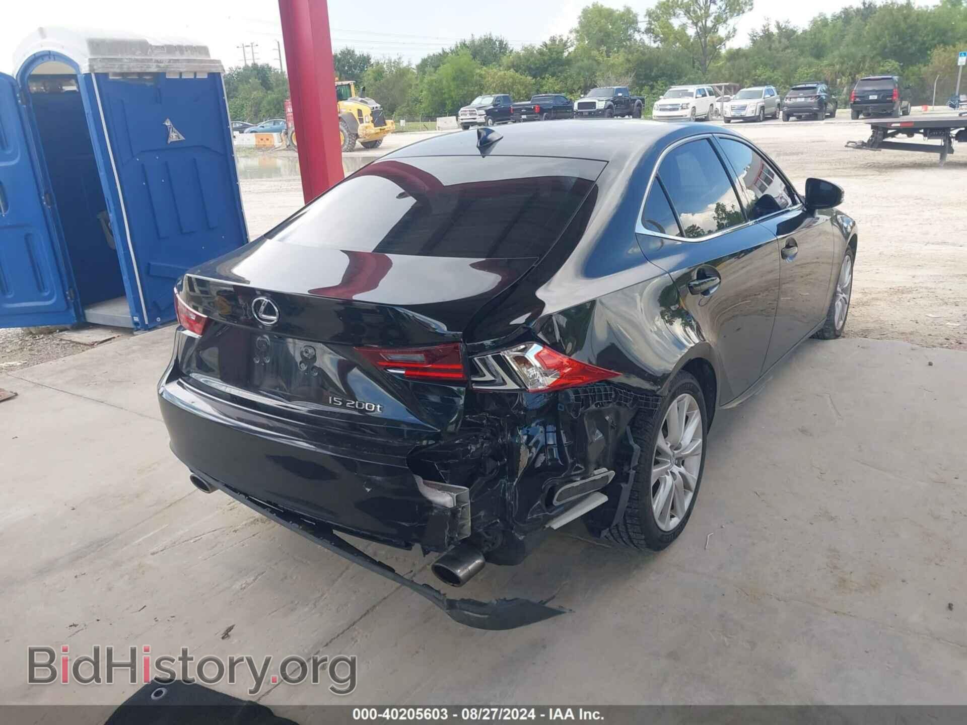 2016 LEXUS IS 200T - VIN: JTHBA1D28G5017647 - Фото 4