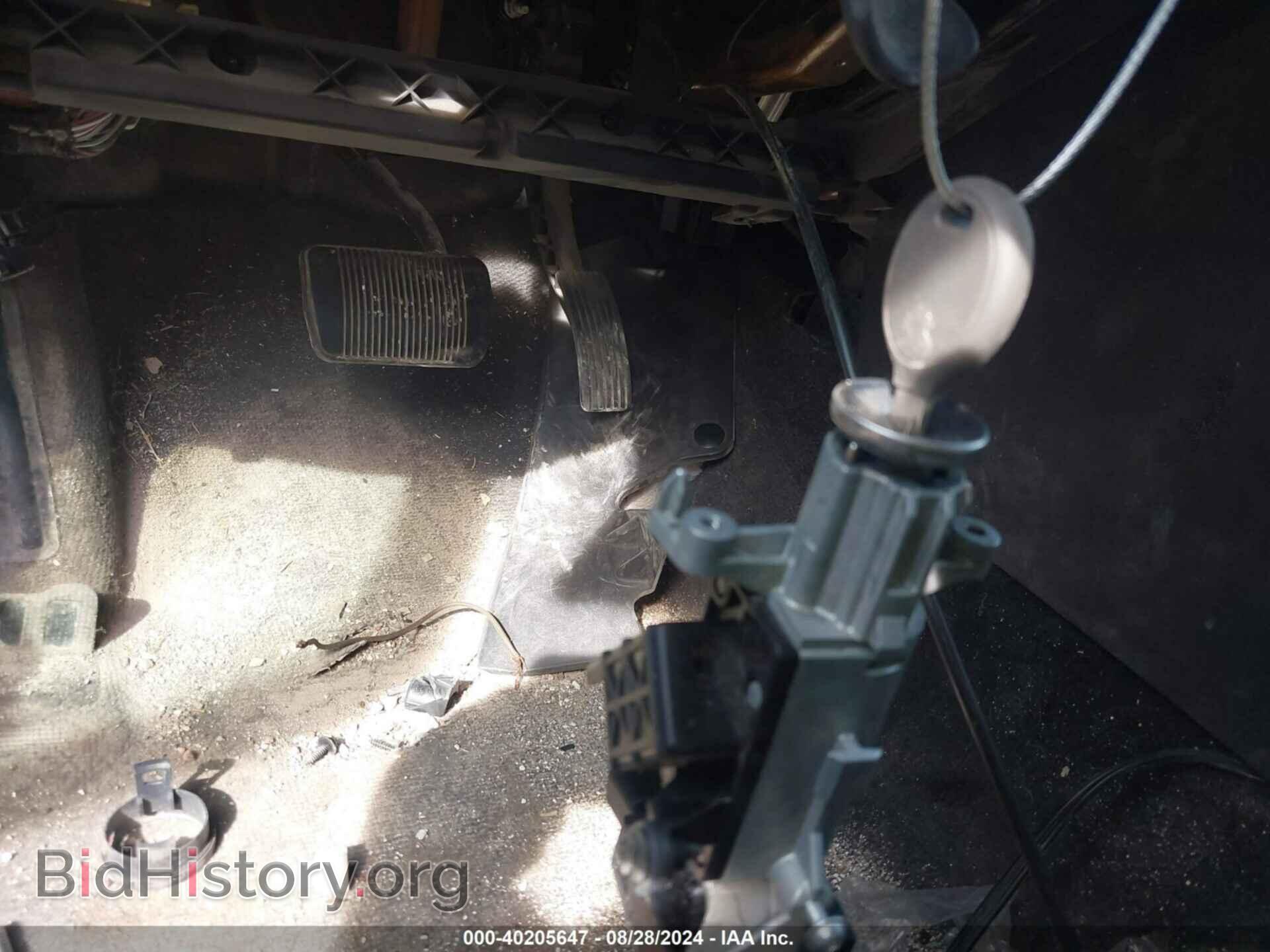 2009 CHRYSLER SEBRING - VIN: 1C3LC56B39N537279 - Фото 11