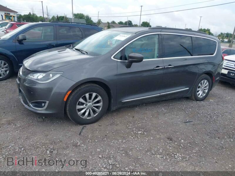 2017 Chrysler PACIFICA (VIN 2C4RC1BG3HR503392) — фото 2 из 16