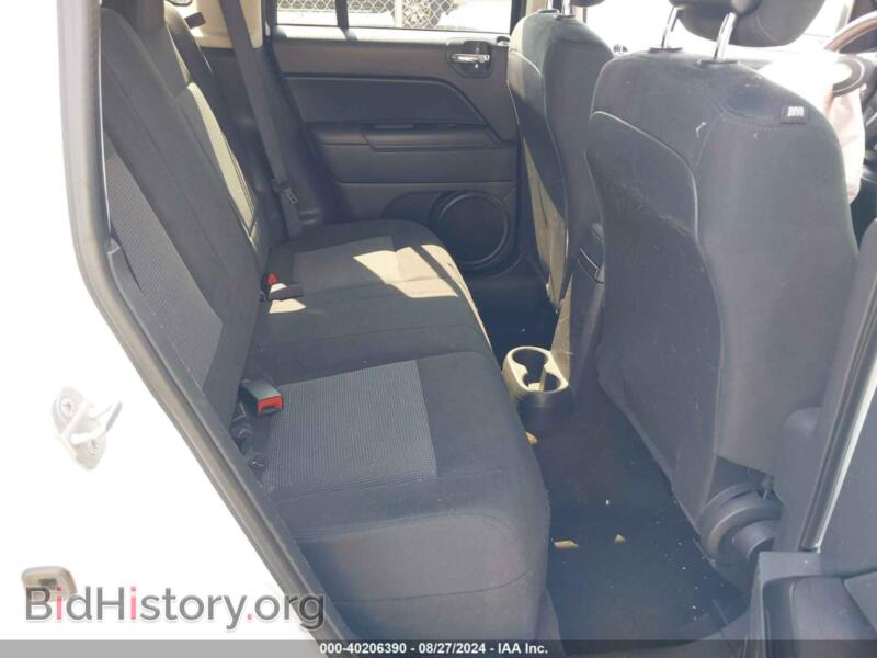 2014 Jeep COMPASS (VIN 1C4NJDBB8ED647626) — фото 8 из 16