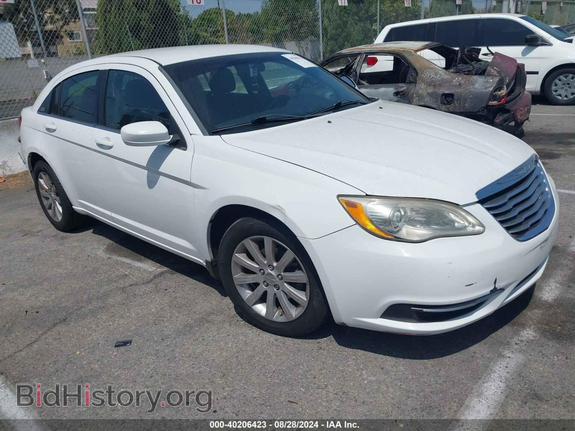 Photo 1C3CCBBB8CN176384 - CHRYSLER 200 2012