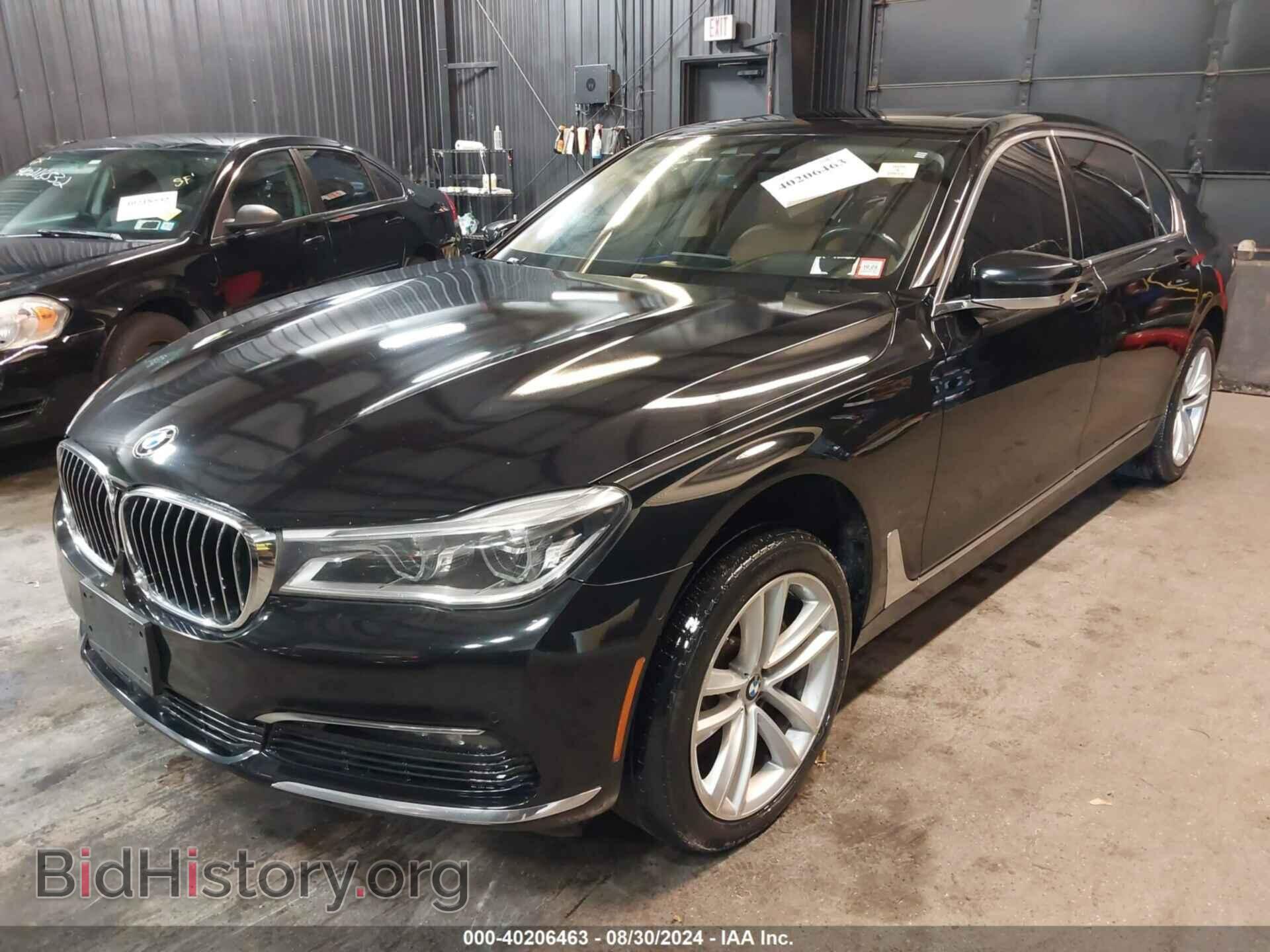 2016 BMW 750I - VIN: WBA7F2C55GG416155 - Фото 2
