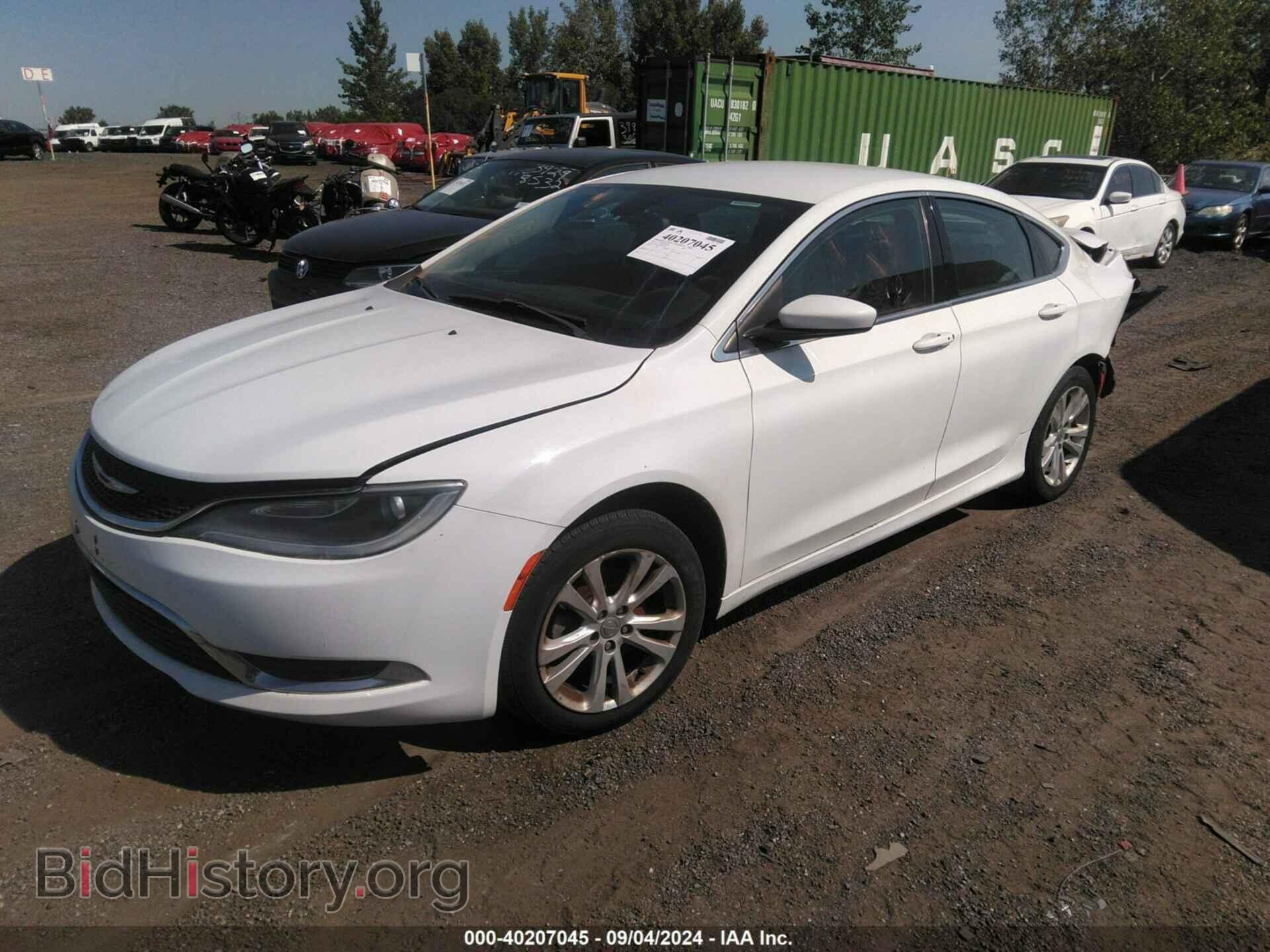 2015 CHRYSLER 200 - VIN: 1C3CCCAB6FN577251 - Фото 2