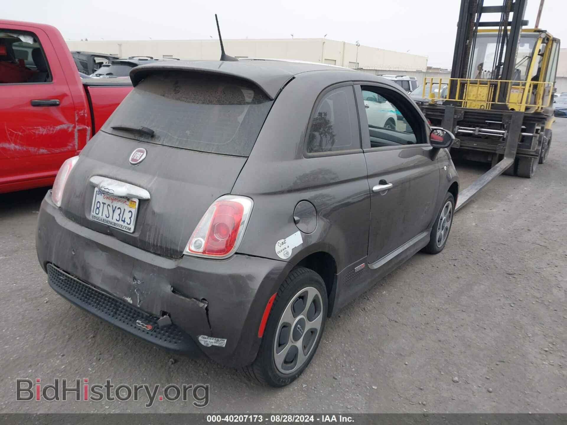 2017 FIAT 500E - VIN: 3C3CFFGE8HT600512 - Фото 4