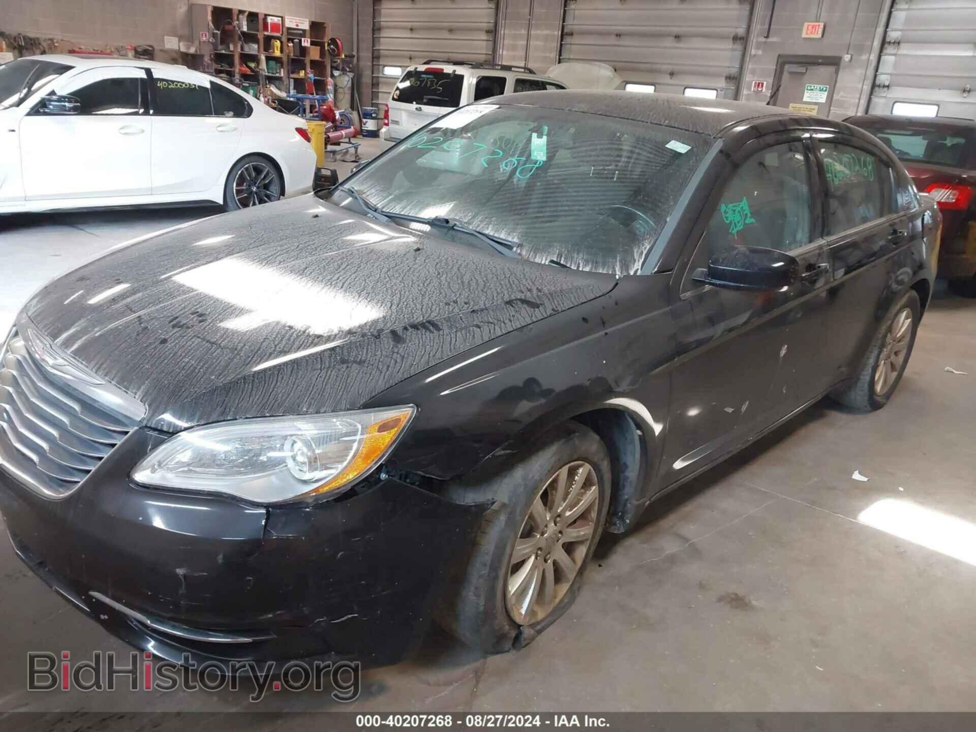 2013 CHRYSLER 200 - VIN: 1C3CCBBG6DN556532 - Photo 2