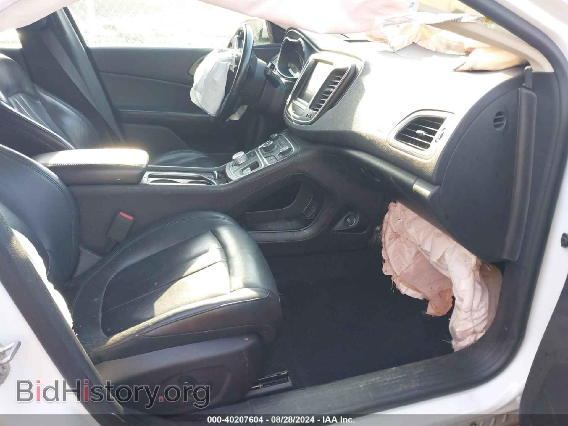 2017 CHRYSLER 200 - VIN: 1C3CCCAB9HN508962 - Фото 5