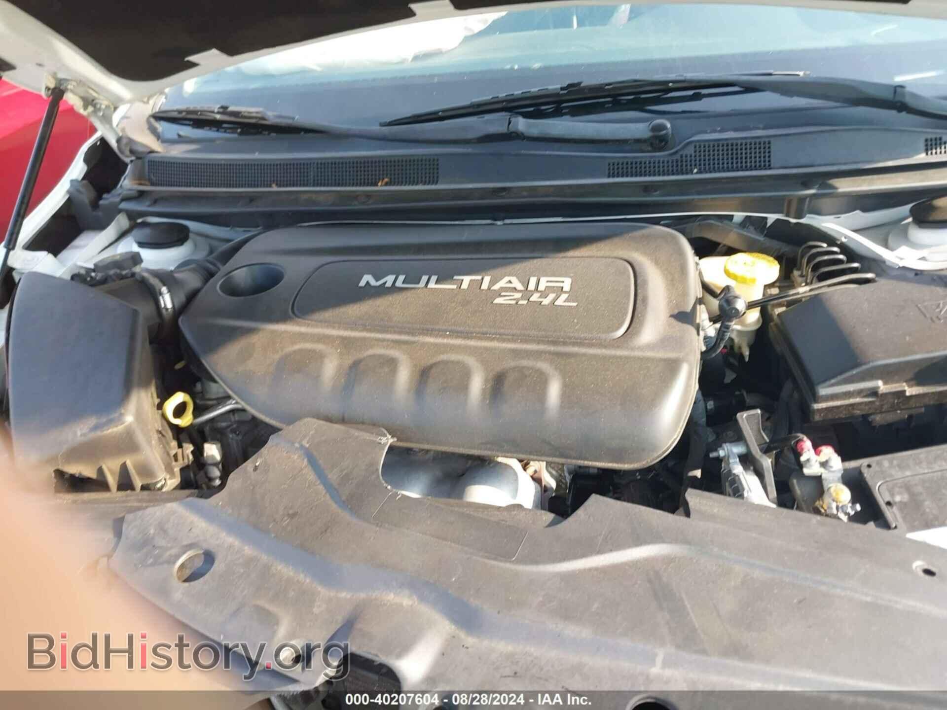 2017 CHRYSLER 200 - VIN: 1C3CCCAB9HN508962 - Фото 10