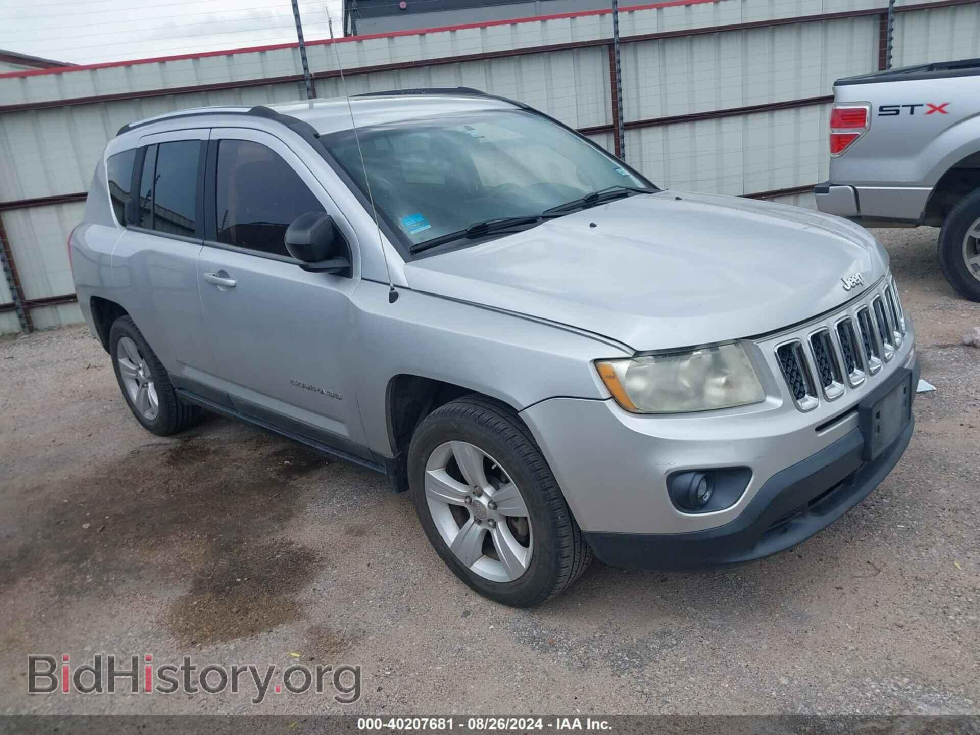 Photo 1J4NT1FB1BD192157 - JEEP COMPASS 2011