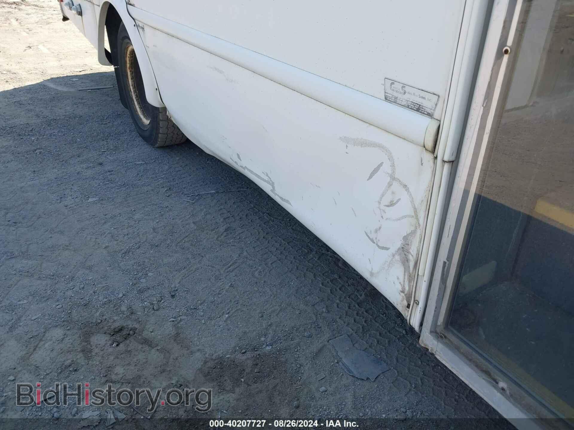 2011 FORD E-350 CUTAWAY - VIN: 1FDEE3FSXBDB22728 - Фото 11