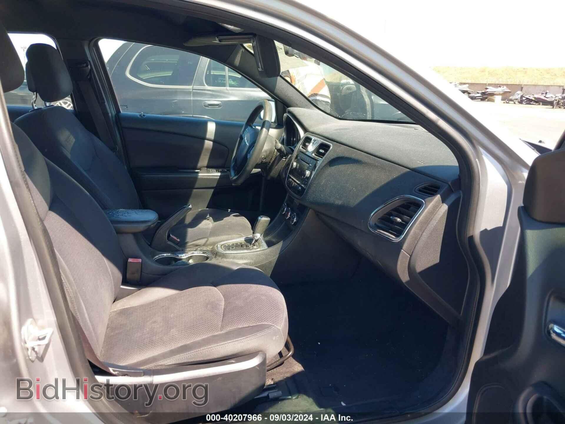2014 CHRYSLER 200 - VIN: 1C3CCBAB1EN213487 - Фото 5