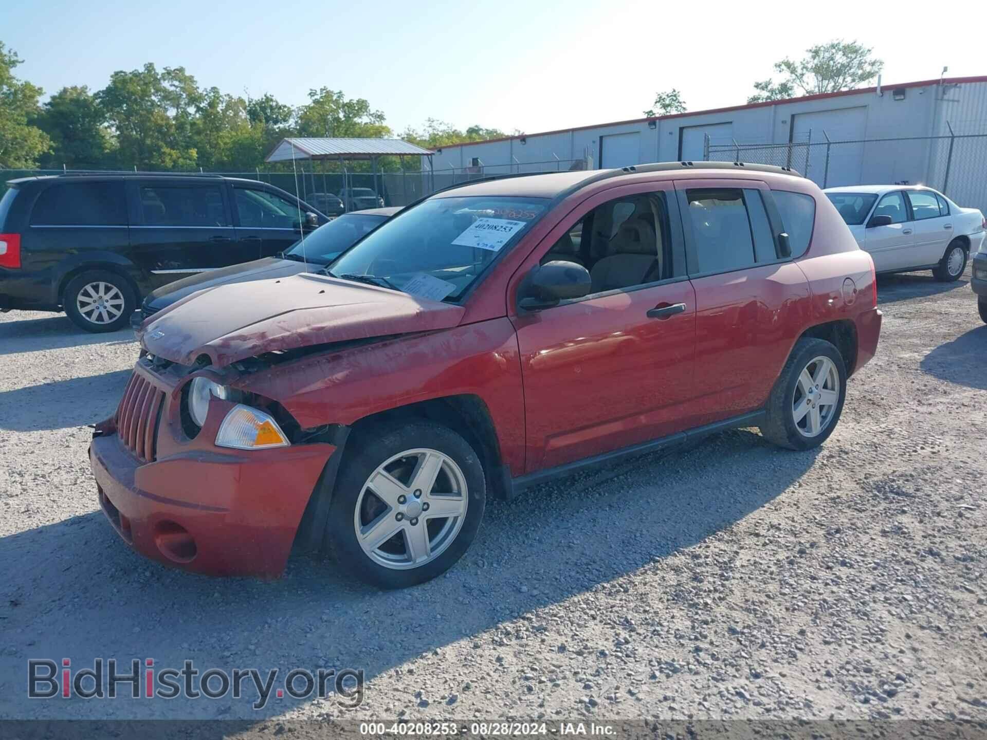 2007 JEEP COMPASS - VIN: 1J8FF47W37D140596 - Фото 2