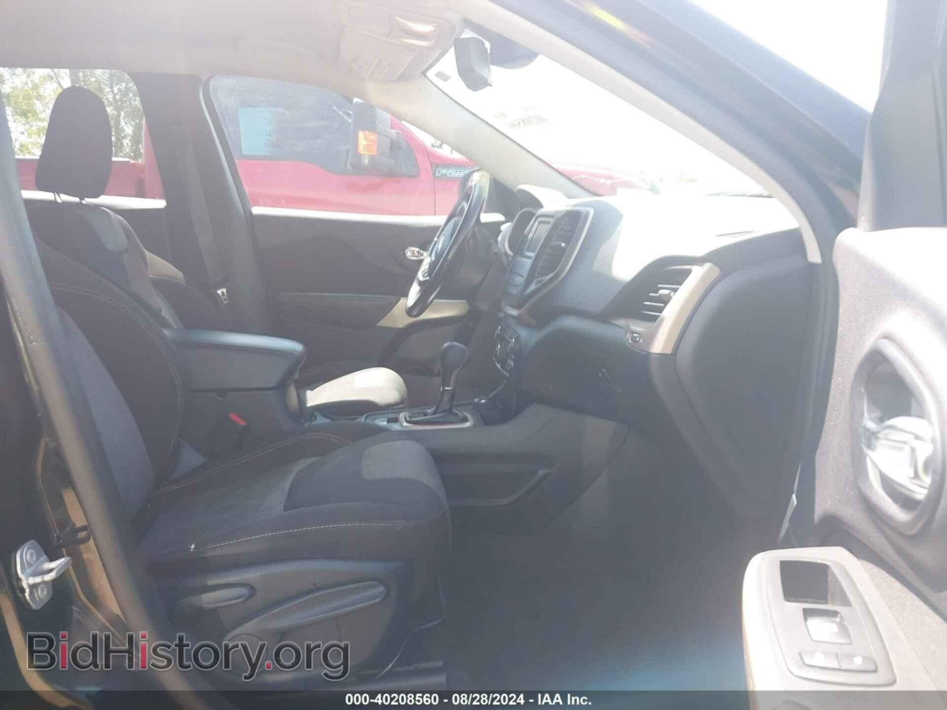 2018 JEEP CHEROKEE - VIN: 1C4PJMCB6JD547073 - Фото 5