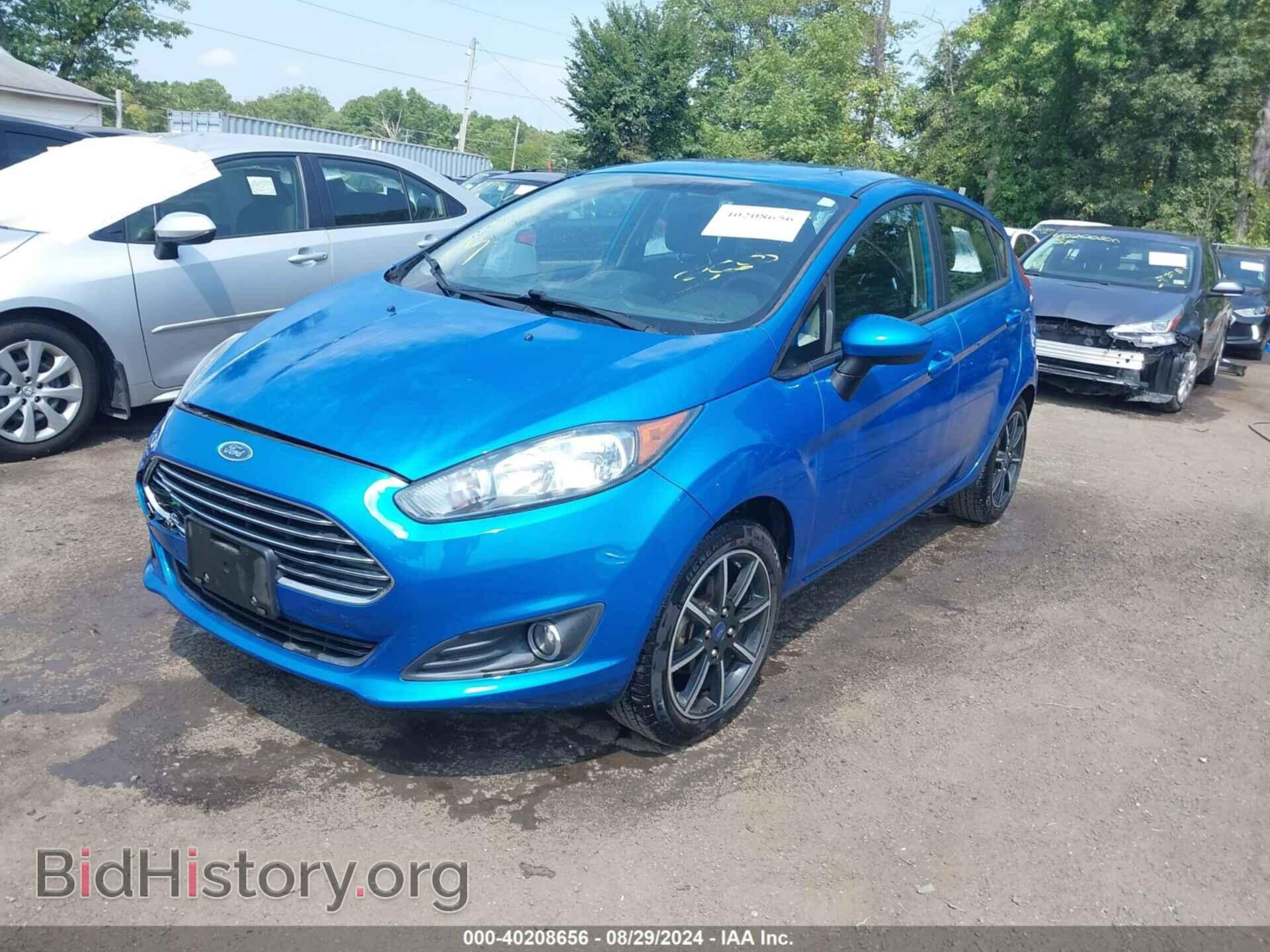 2017 FORD FIESTA - VIN: 3FADP4EJXHM112812 - Фото 2