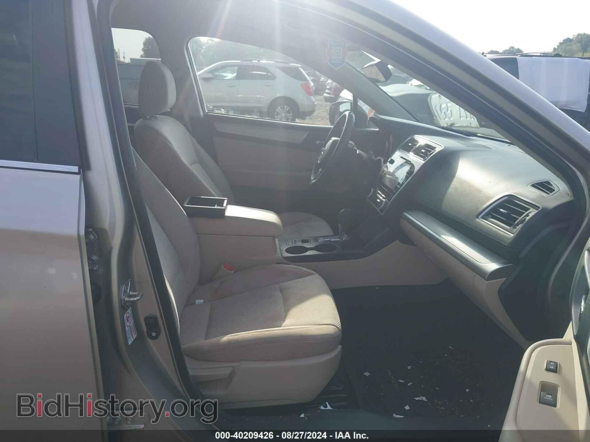 2019 SUBARU OUTBACK - VIN: 4S4BSAFC9K3387784 - Фото 5