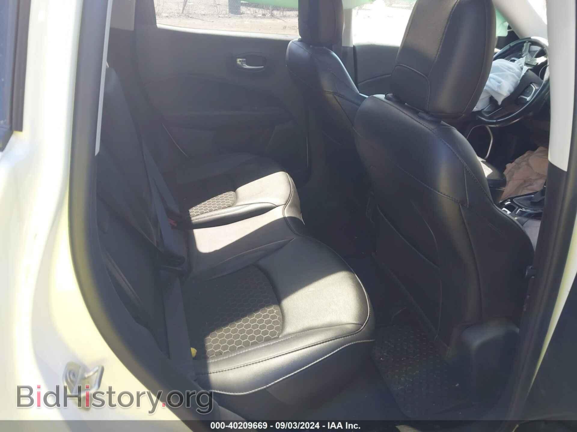 2020 JEEP COMPASS - VIN: 3C4NJDBB8LT168436 - Фото 8