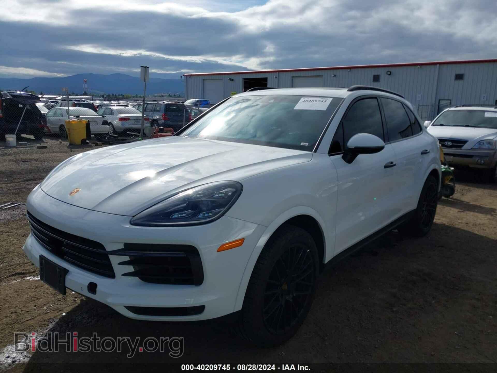 2020 PORSCHE CAYENNE - VIN: WP1AA2AY0LDA06958 - Фото 2