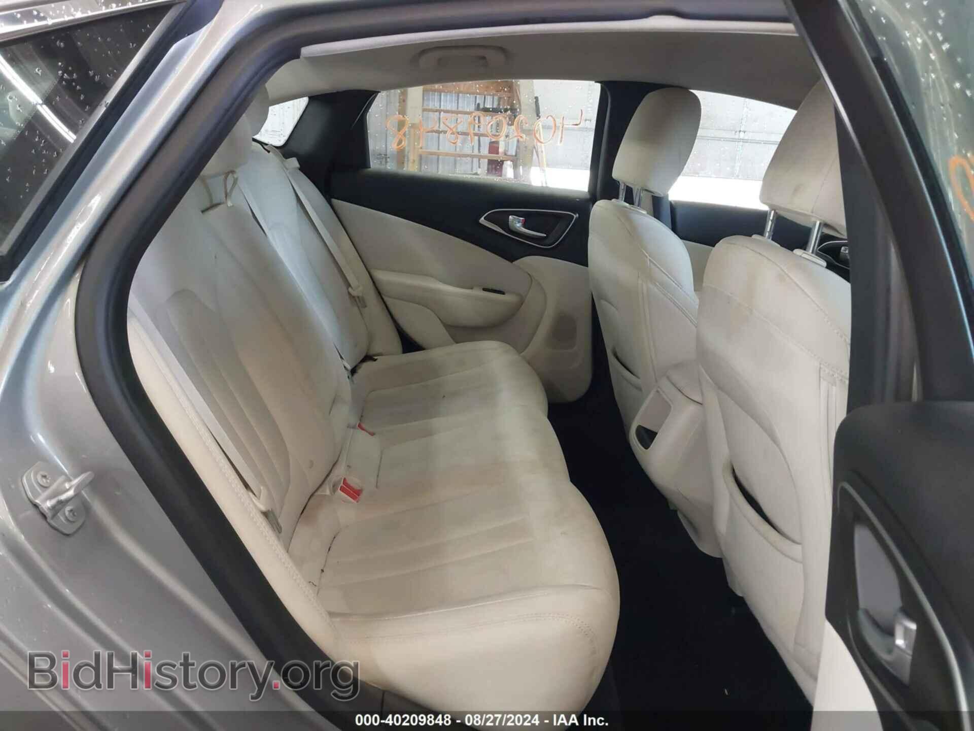 2016 CHRYSLER 200 - VIN: 1C3CCCAB1GN118520 - Фото 8