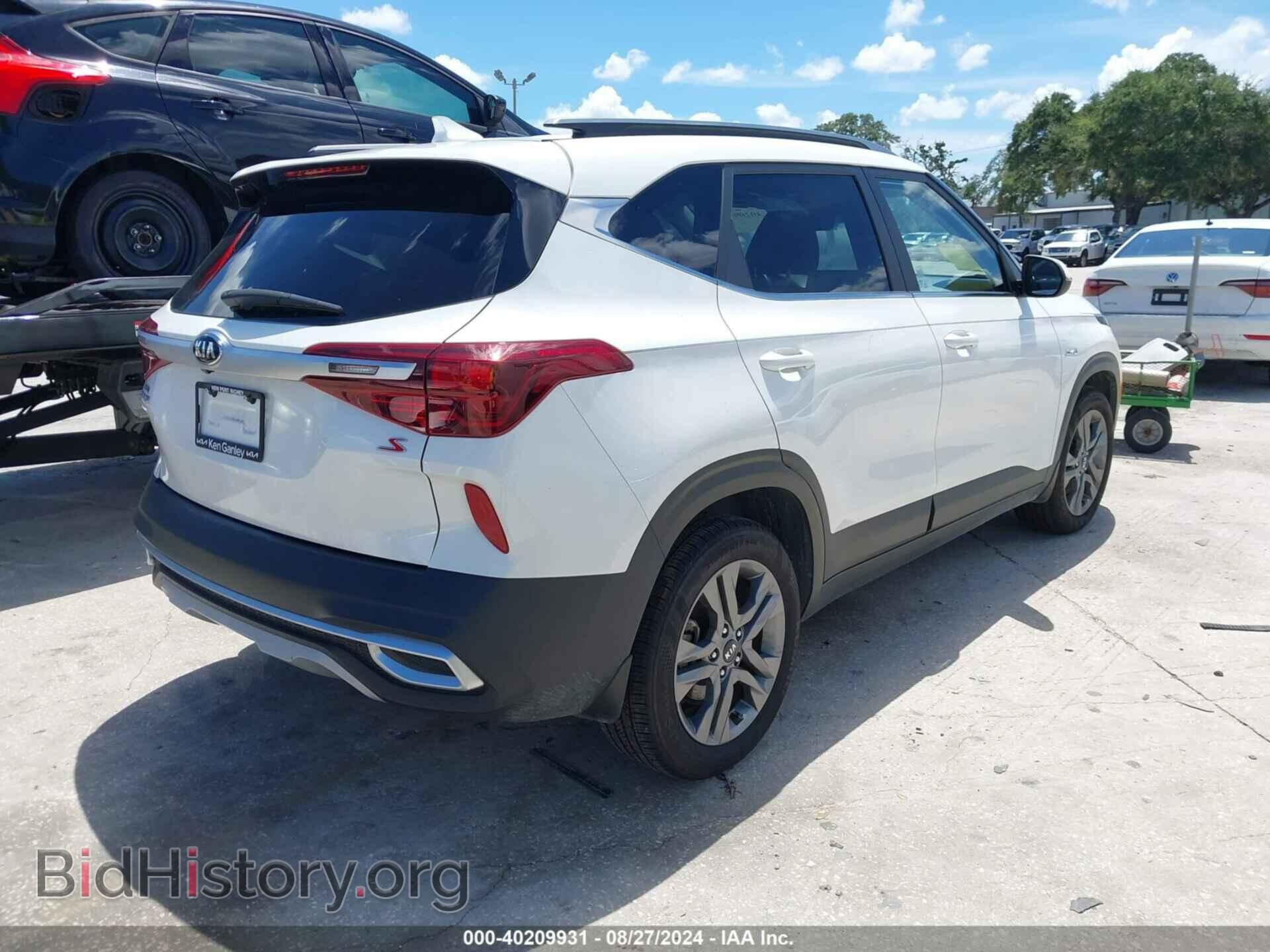 2021 KIA SELTOS - VIN: KNDEUCAA4M7223545 - Фото 4