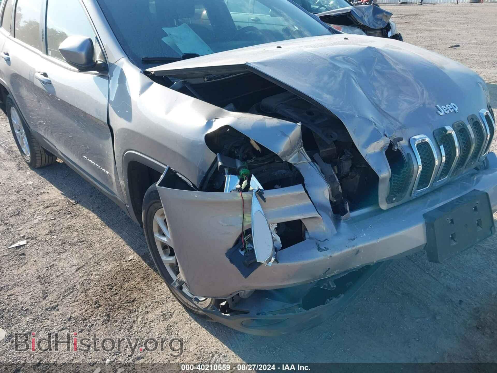 2016 JEEP CHEROKEE - VIN: 1C4PJMCB1GW111924 - Фото 6