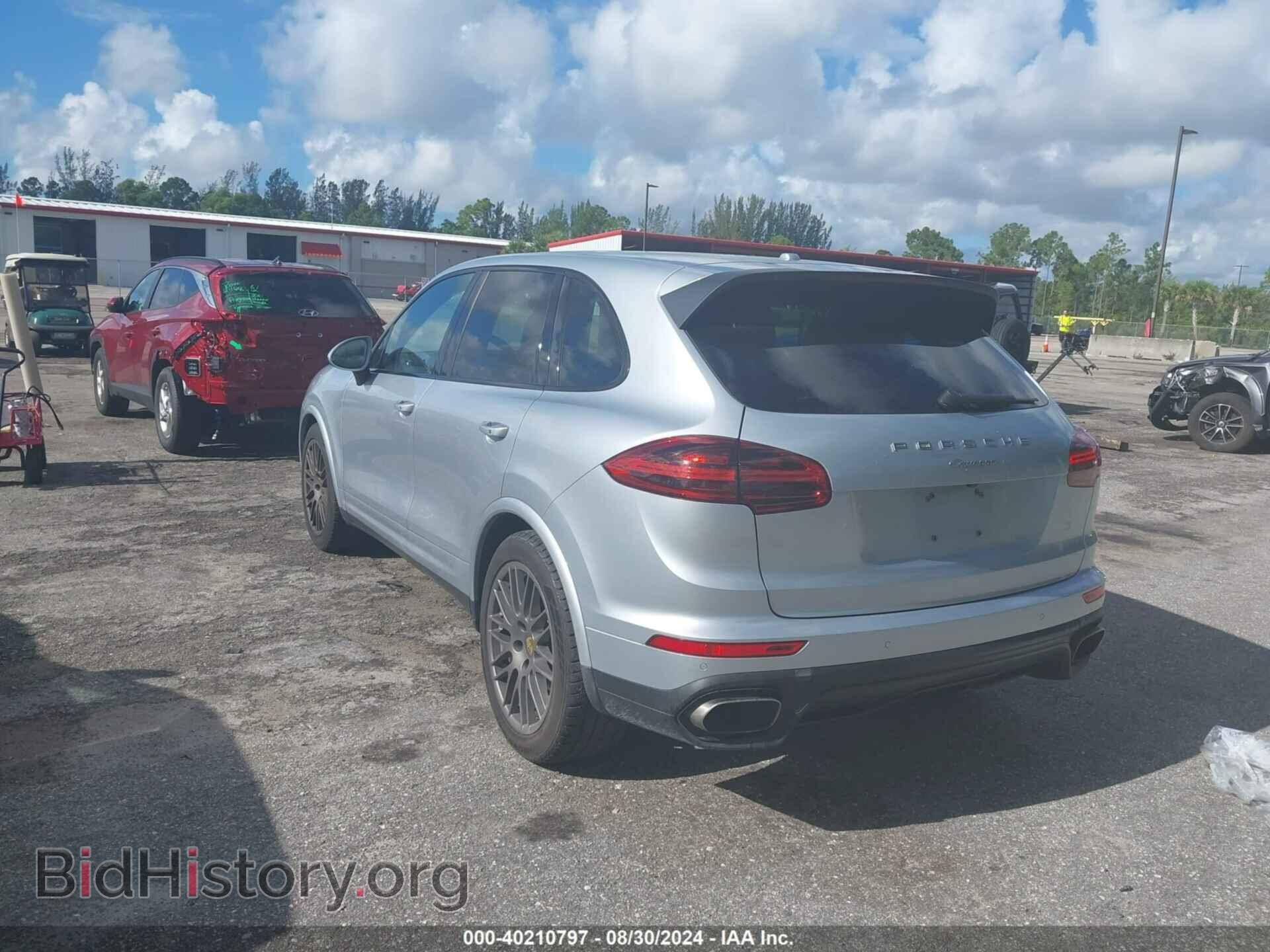 2018 PORSCHE CAYENNE - VIN: WP1AA2A27JKA03186 - Фото 3