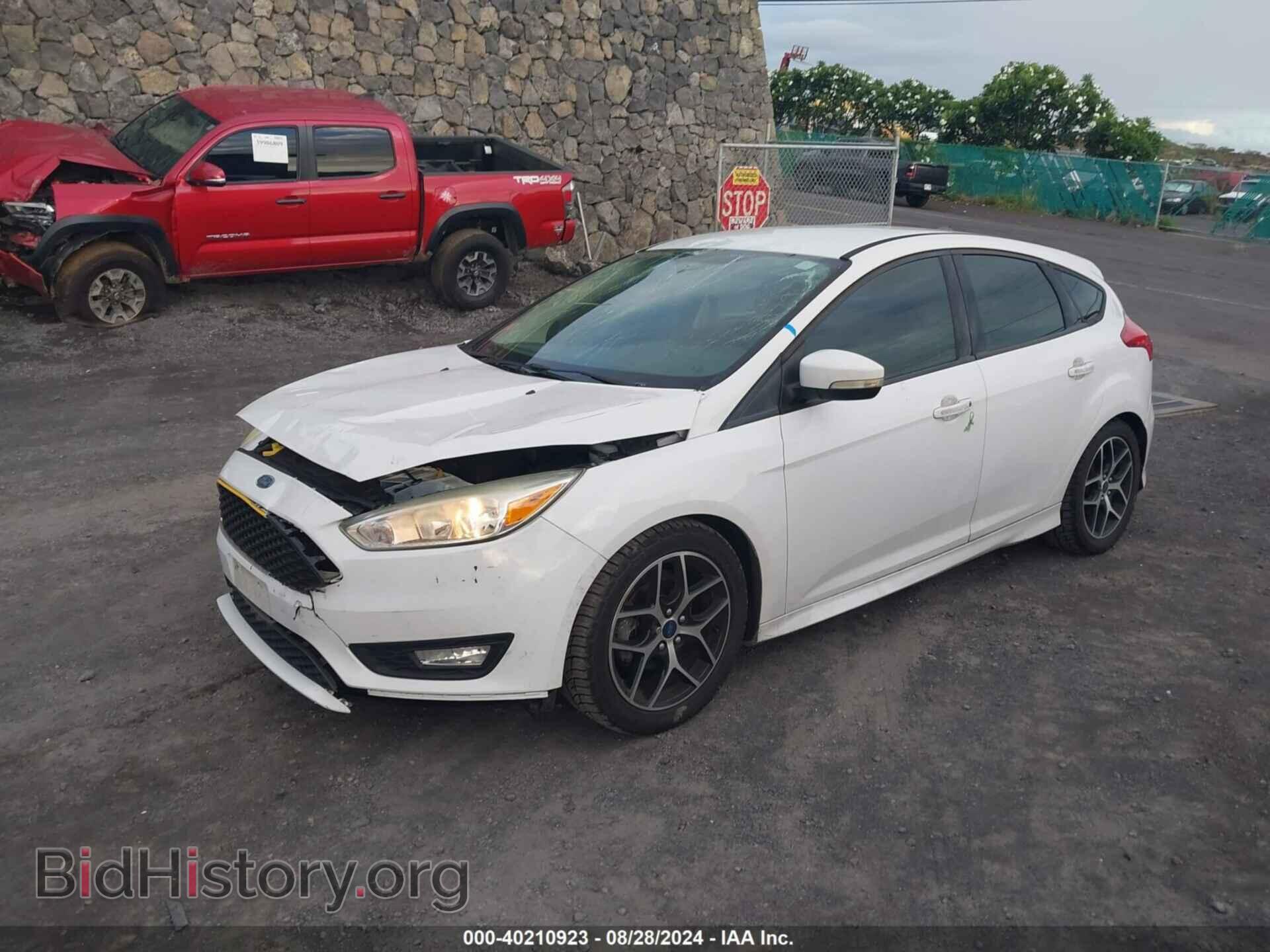 2016 FORD FOCUS - VIN: 1FADP3K23GL363243 - Фото 2