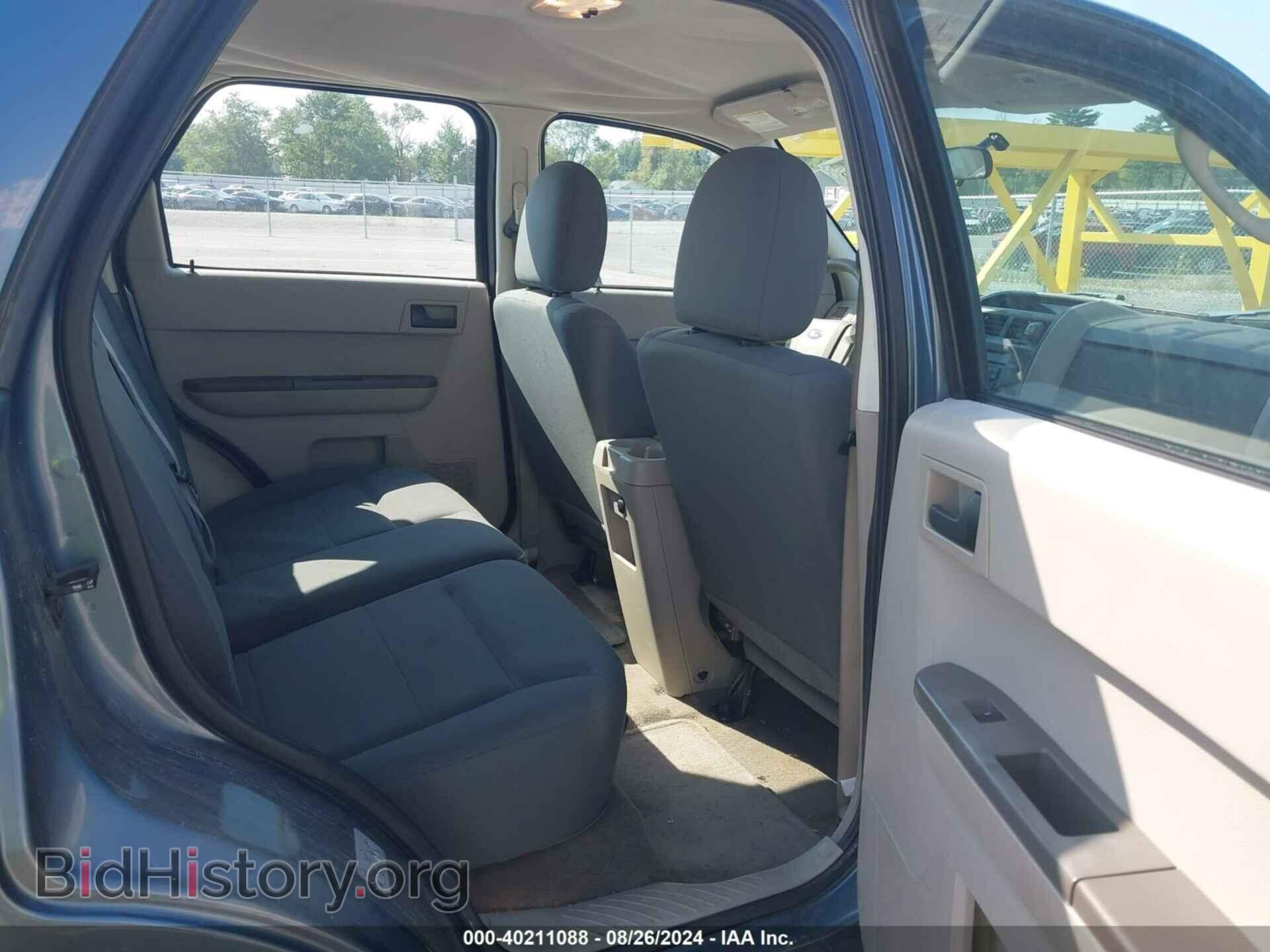 2010 FORD ESCAPE - VIN: 1FMCU9C74AKD27064 - Фото 8