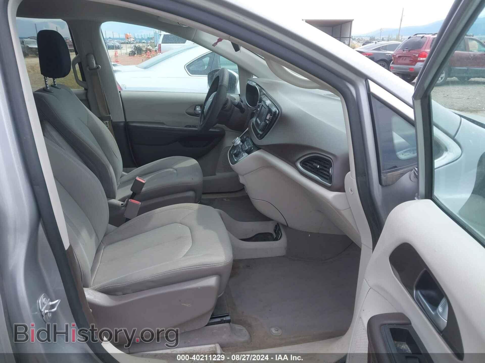 2017 CHRYSLER PACIFICA - VIN: 2C4RC1DG1HR610132 - Фото 5