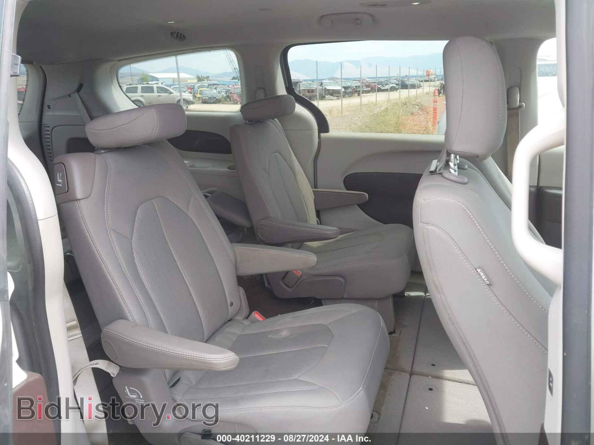 2017 CHRYSLER PACIFICA - VIN: 2C4RC1DG1HR610132 - Фото 8