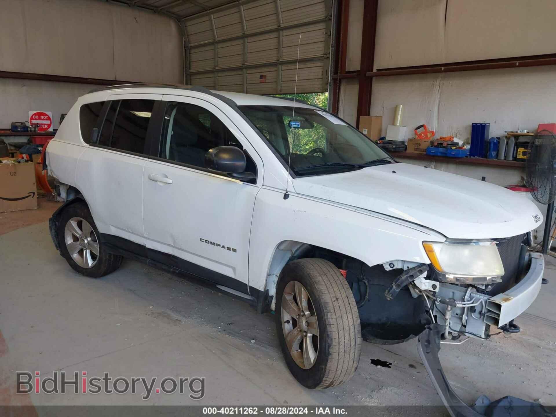 Photo 1C4NJDBB4DD221690 - JEEP COMPASS 2013