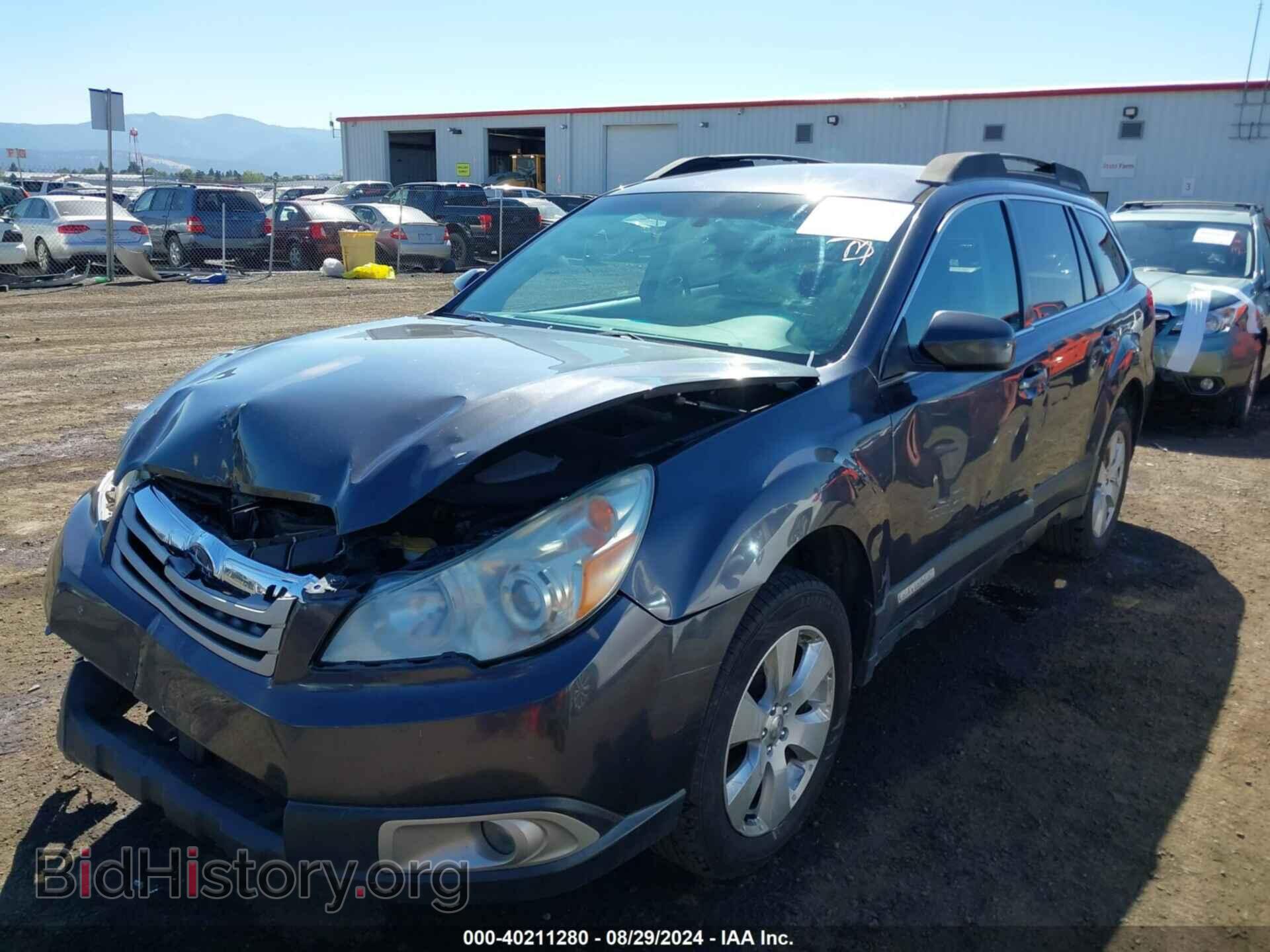 2011 SUBARU OUTBACK - VIN: 4S4BRBCC7B3378555 - Фото 2