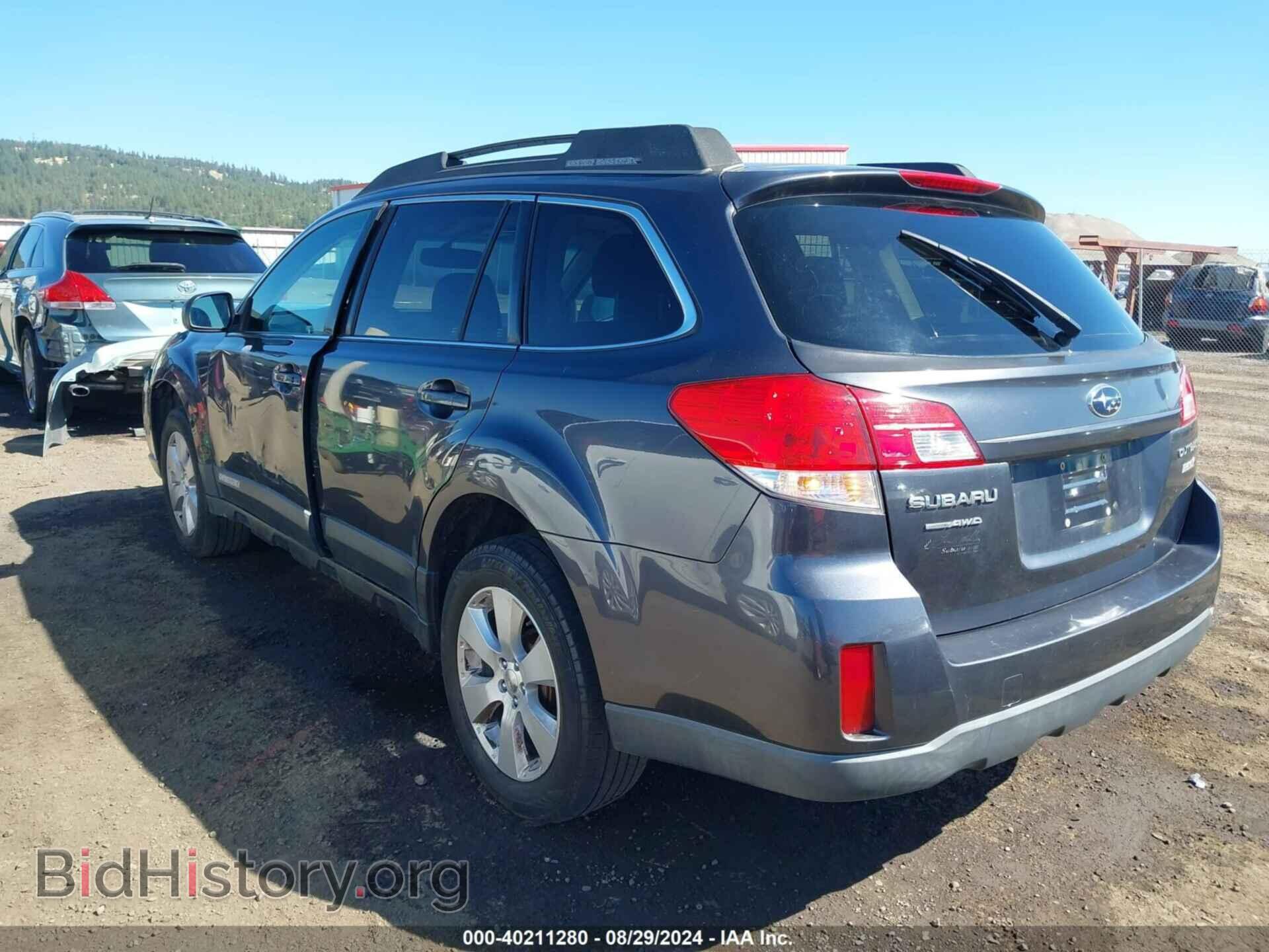 2011 SUBARU OUTBACK - VIN: 4S4BRBCC7B3378555 - Фото 3