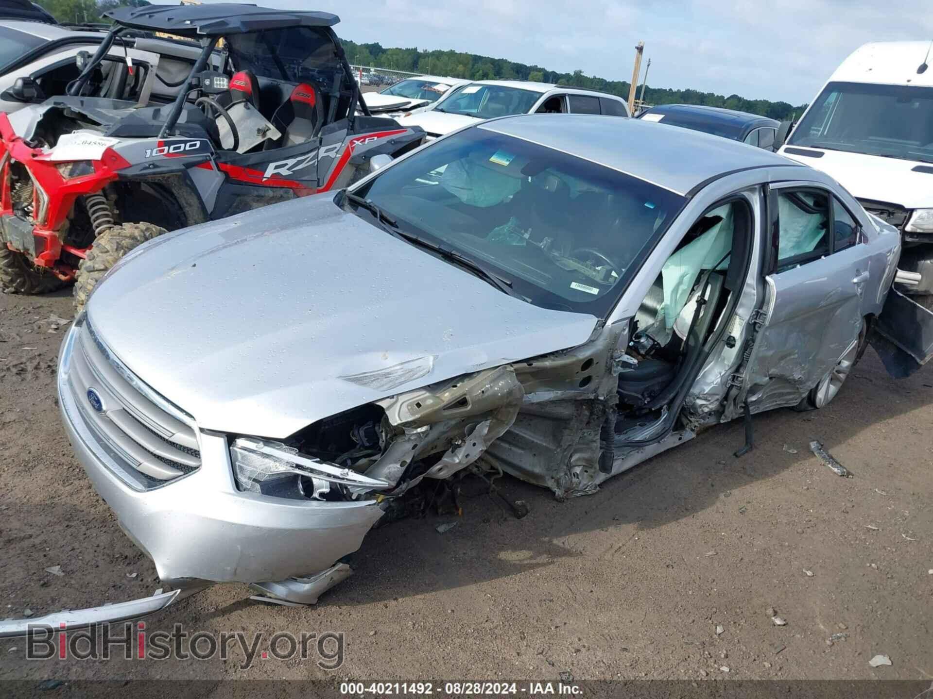 2013 FORD TAURUS - VIN: 1FAHP2E88DG156492 - Фото 2