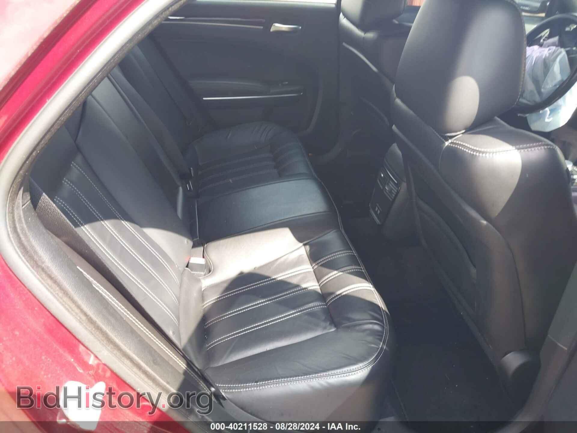 2018 CHRYSLER 300 - VIN: 2C3CCAGG0JH141391 - Фото 8
