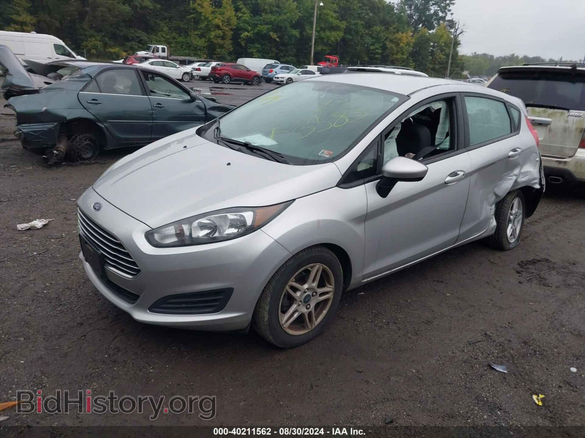 2018 FORD FIESTA - VIN: 3FADP4EJ6JM111582 - Фото 2