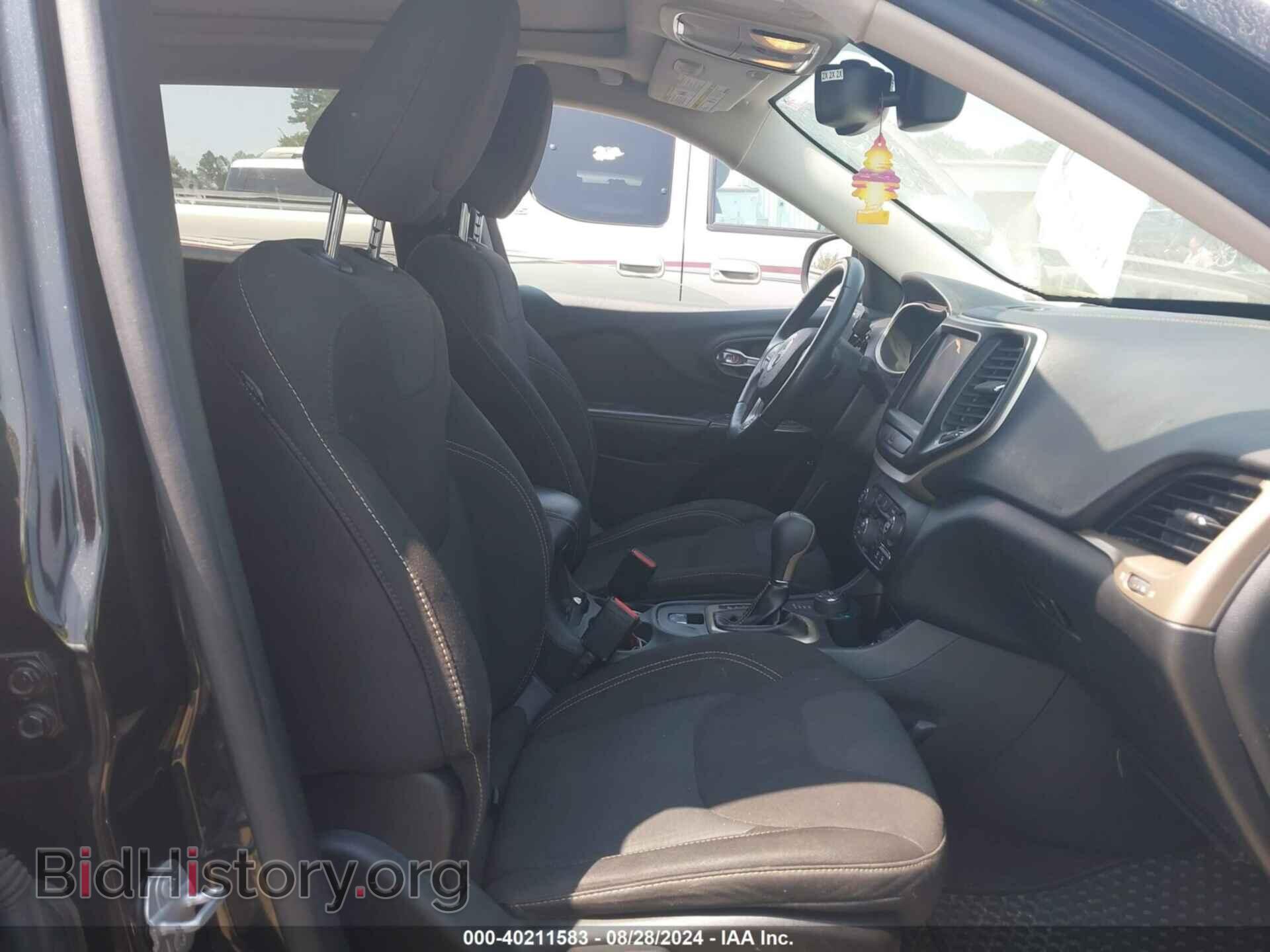 2016 JEEP CHEROKEE - VIN: 1C4PJMCB3GW255247 - Фото 5