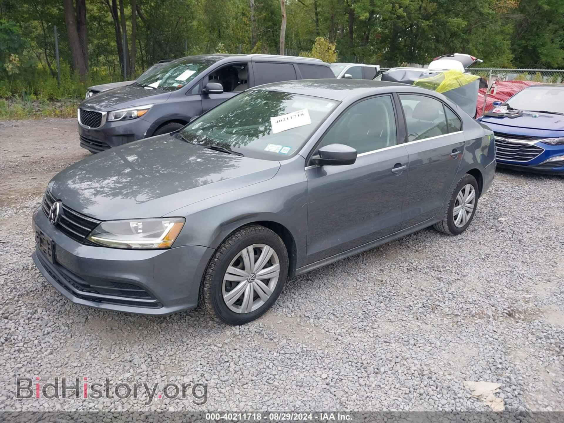 2017 VOLKSWAGEN JETTA - VIN: 3VW2B7AJ7HM323101 - Фото 2