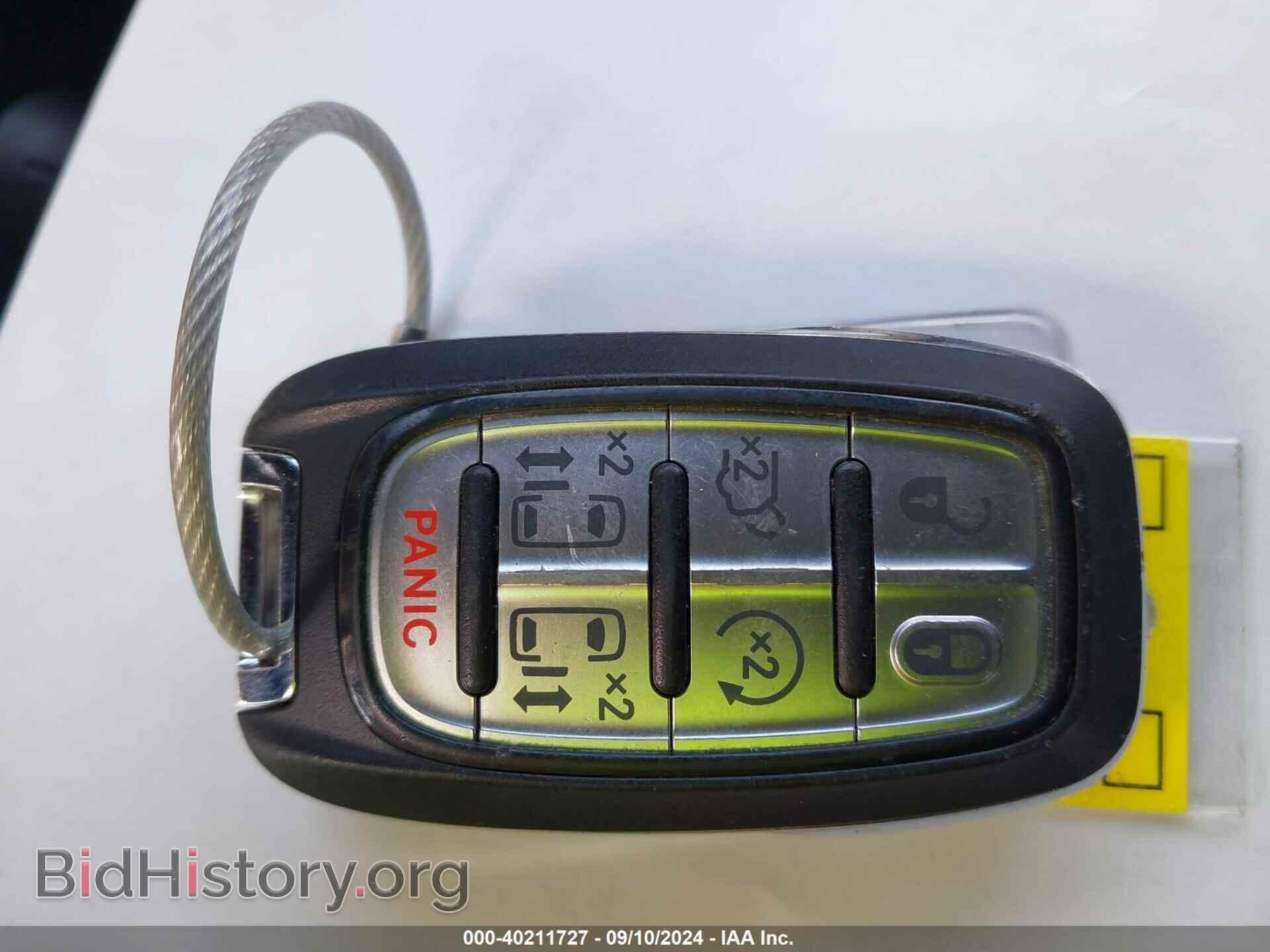 2023 CHRYSLER PACIFICA - VIN: 2C4RC1BGXPR624757 - Фото 11